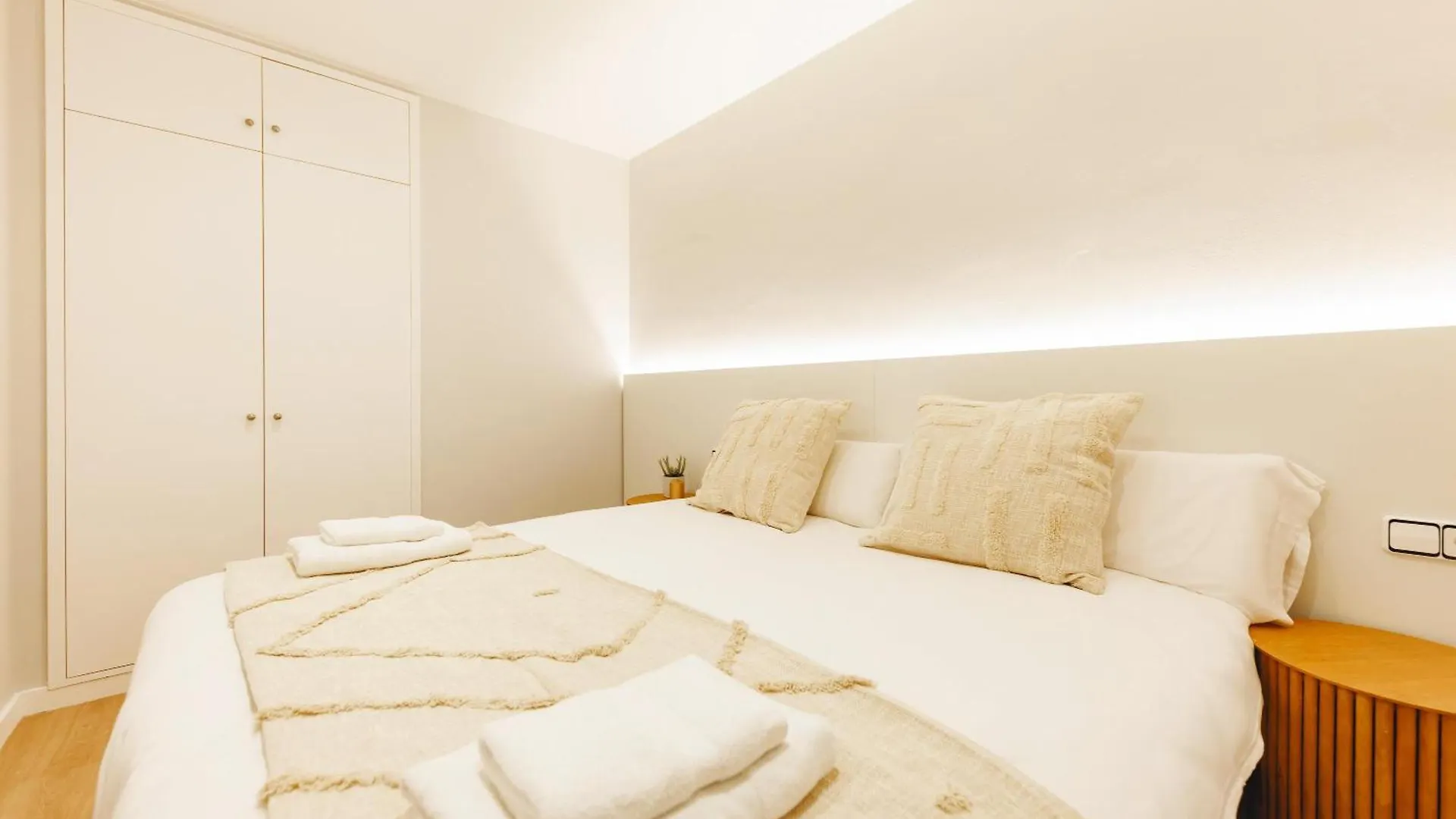 Bravissimo Apartaments Mora 4 Girona